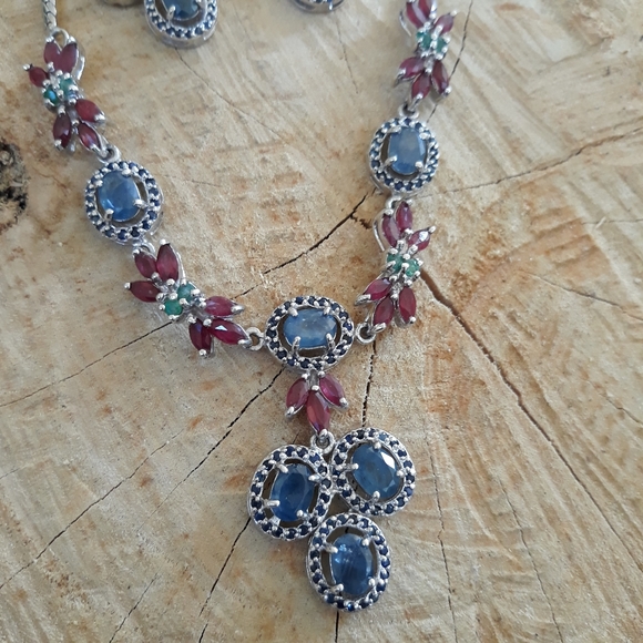 Blue Sapphire, Green Emerald, Red Ruby Set - Picture 6 of 14
